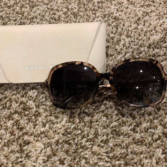 Michael Kors Sunglasses - Picture 1 of 5